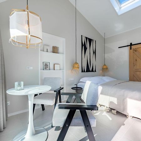 Pleasaing Holiday Home In Oostkapelle Near Centre Exterior foto